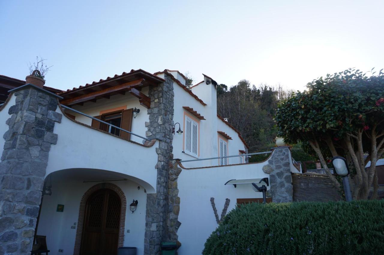 Relais Maison De Charles Ischia Luaran gambar
