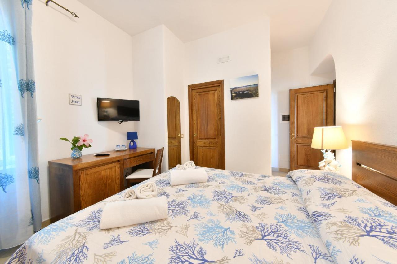 Relais Maison De Charles Ischia Luaran gambar